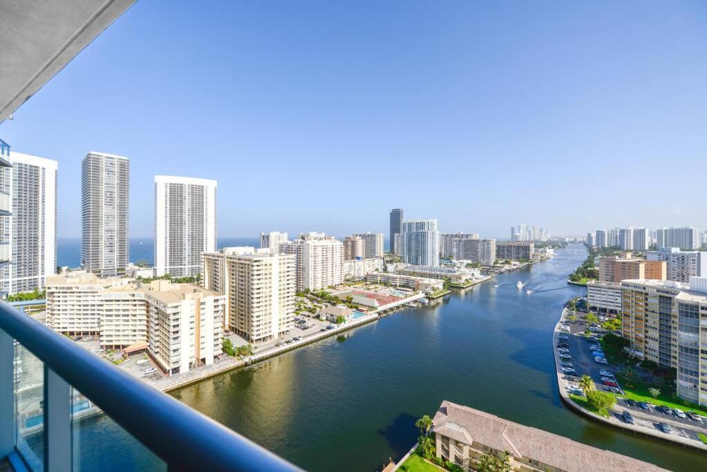 Awesome 2Br Condo Beachwalk Resort 할렌데일비치 외부 사진